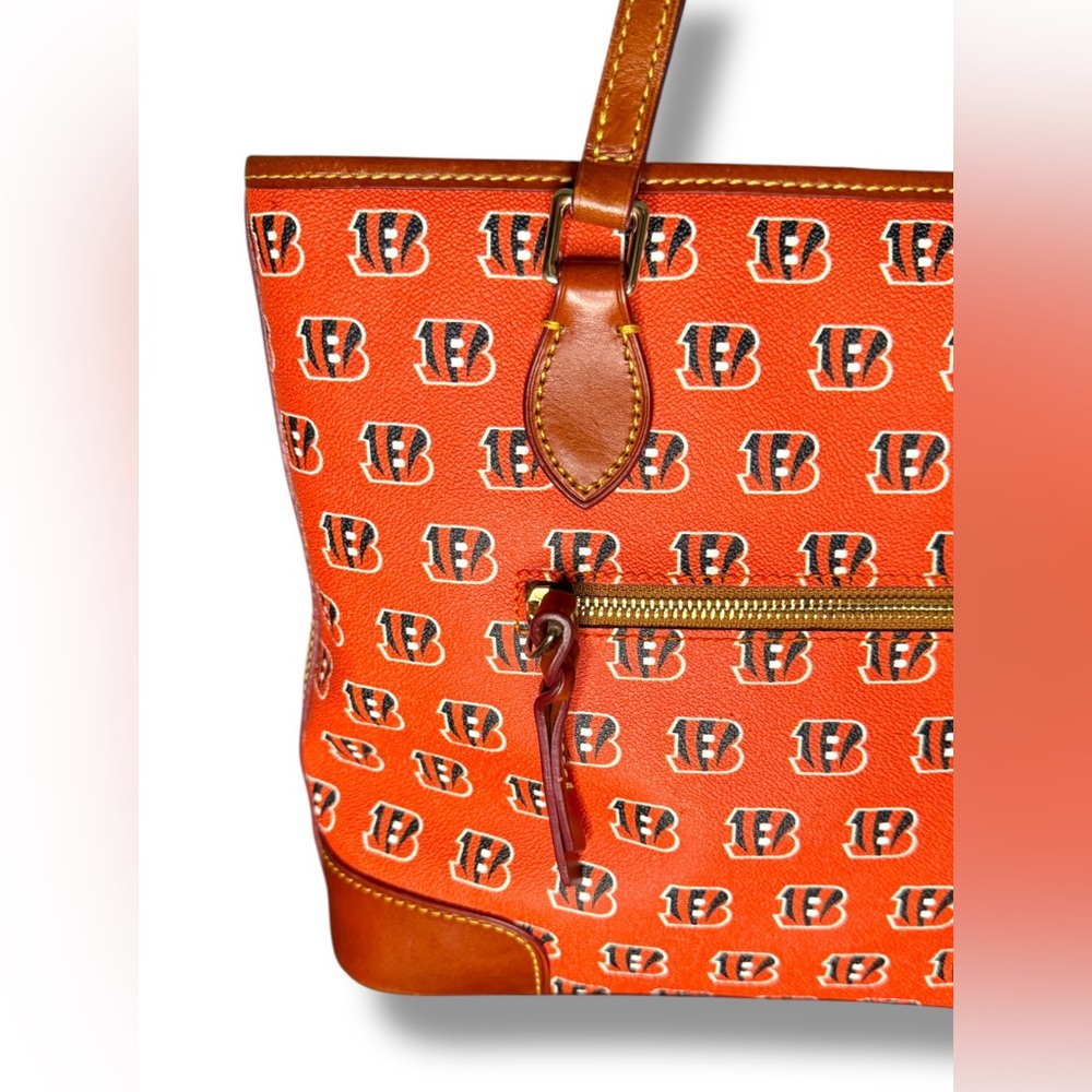 Dooney & Bourke x NFL Cincinnati Bengals Tote Bag - Picture 5 of 9
